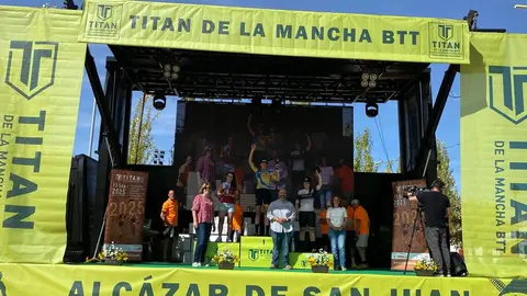 WhatsApp Image 2025-09-13 at 18.02.04(5)