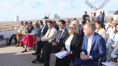 54809300350_ecd4843f97_k