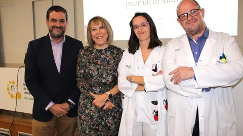 NI&Ntilde;O PREMATURO FOTO 2