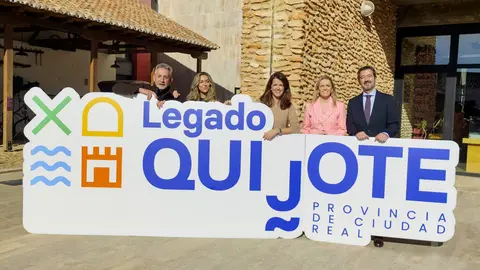 b63f55e2dabe4ce78bfa9232301df2db_XL