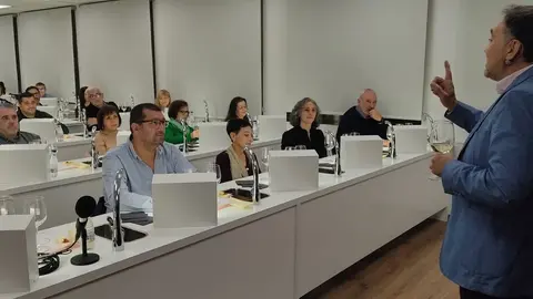 WhatsApp Image 2025-12-15 at 13.04.40