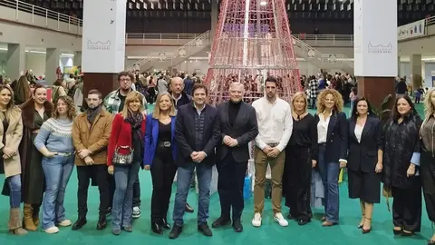 380fbd36c84482cf6caeb5d96516d046_XL