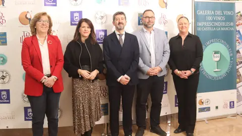 Amparo Bremard en 100 vinos imprescindibles 2