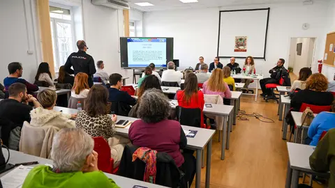 477f7c24fbeca0ac30bcb2183eae2221_3_XL