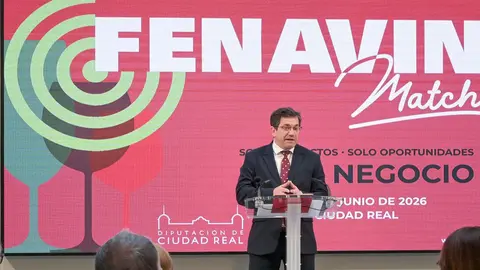 d9e6a2a05bc9026245e99175b4dbc8b7_XL