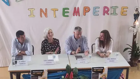 FOTO PRESENTACI&Oacute;N DEL ACTO