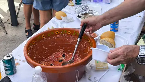 1000410838