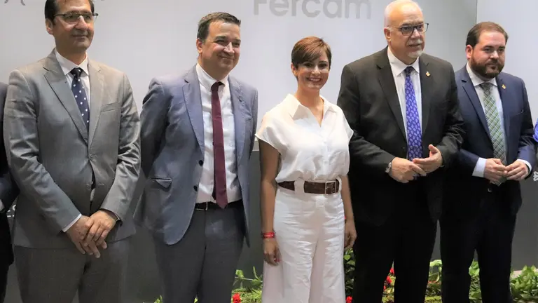Autoridades en la inauguraci&oacute;n de Fercam 2023