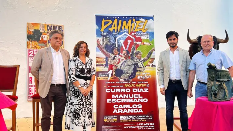 e8afcf27-d931-3902-aeed-6ea4172b36cc