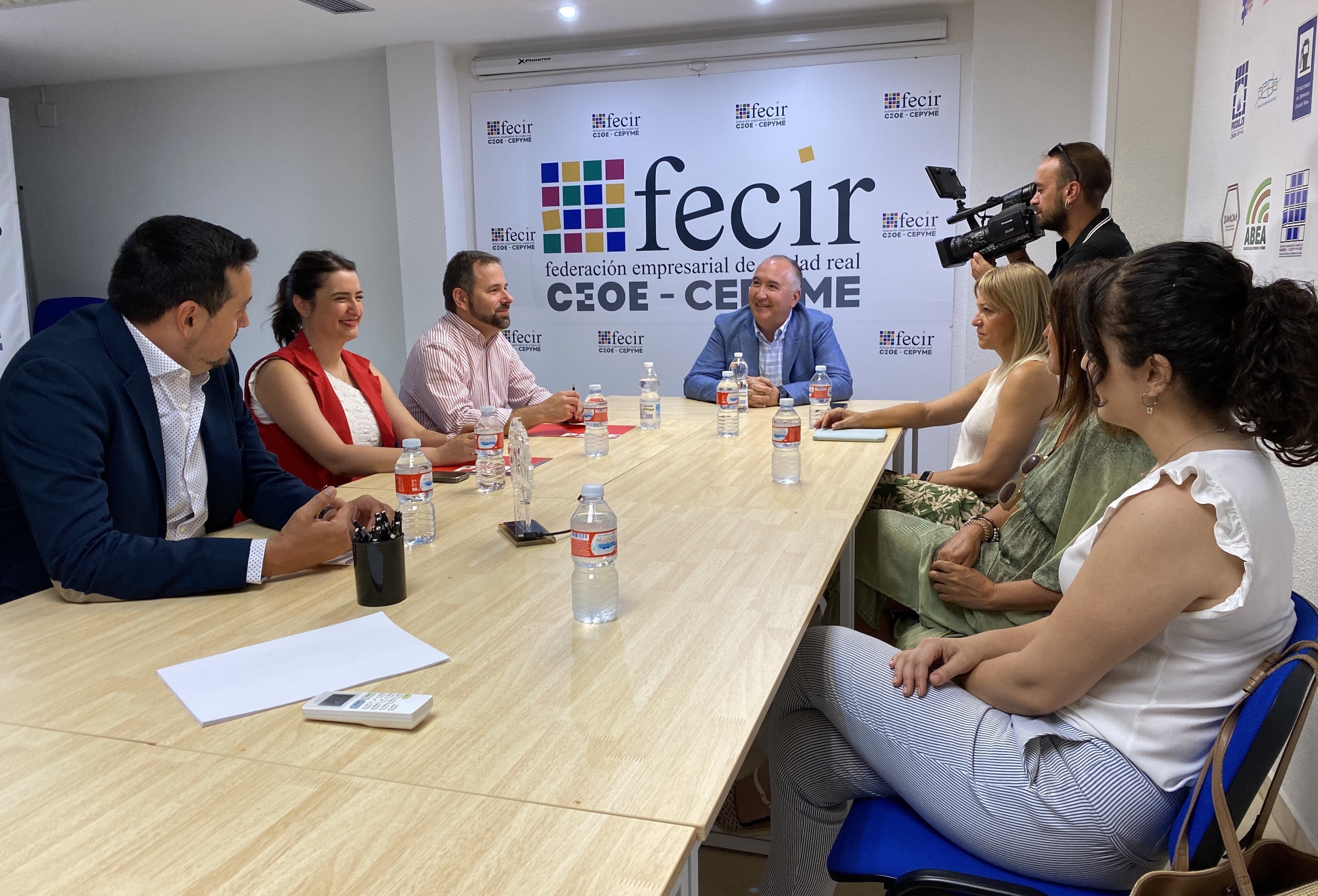 Imagen reunion con FECIR