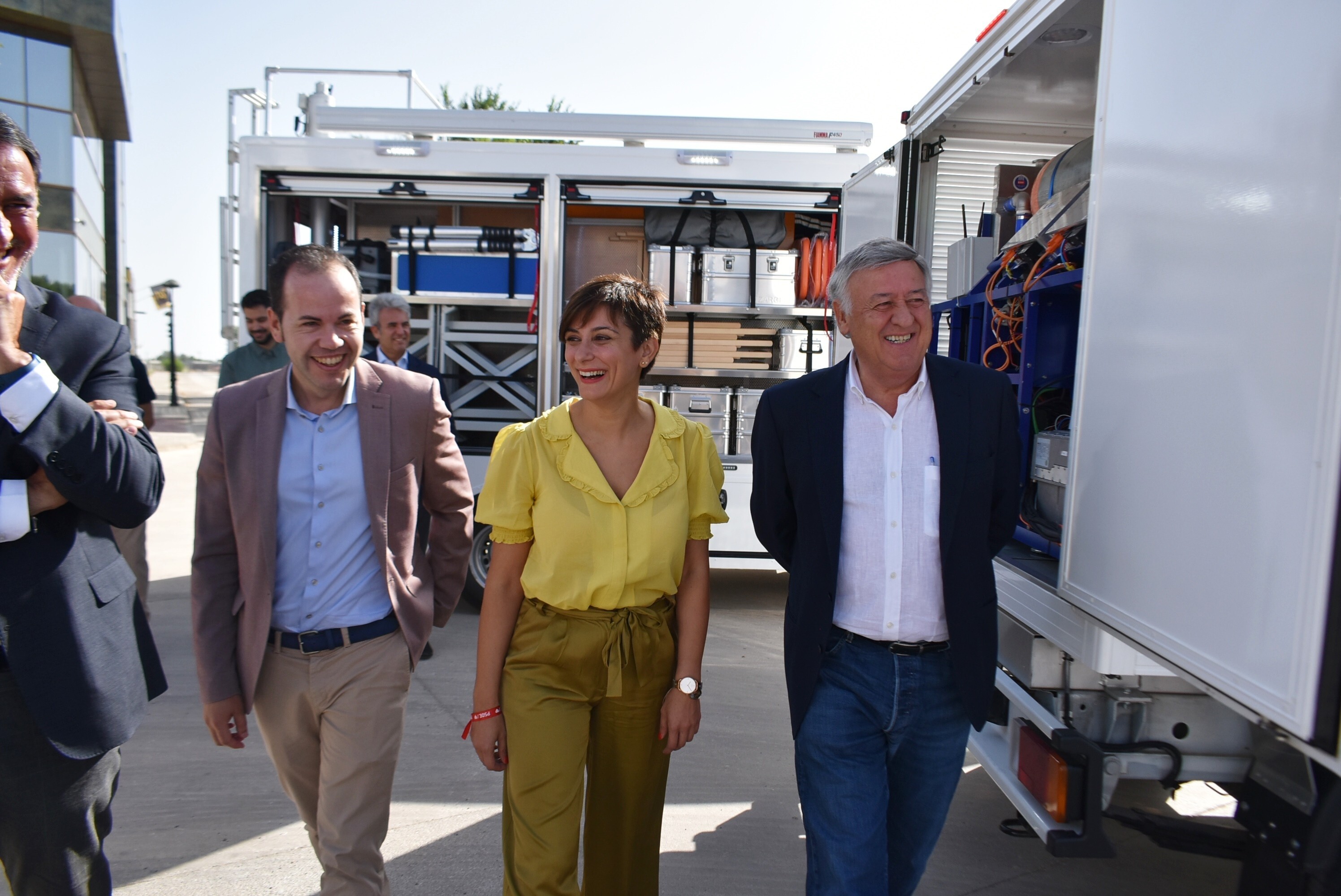 Imagenes de la visita a Tecnove (5)