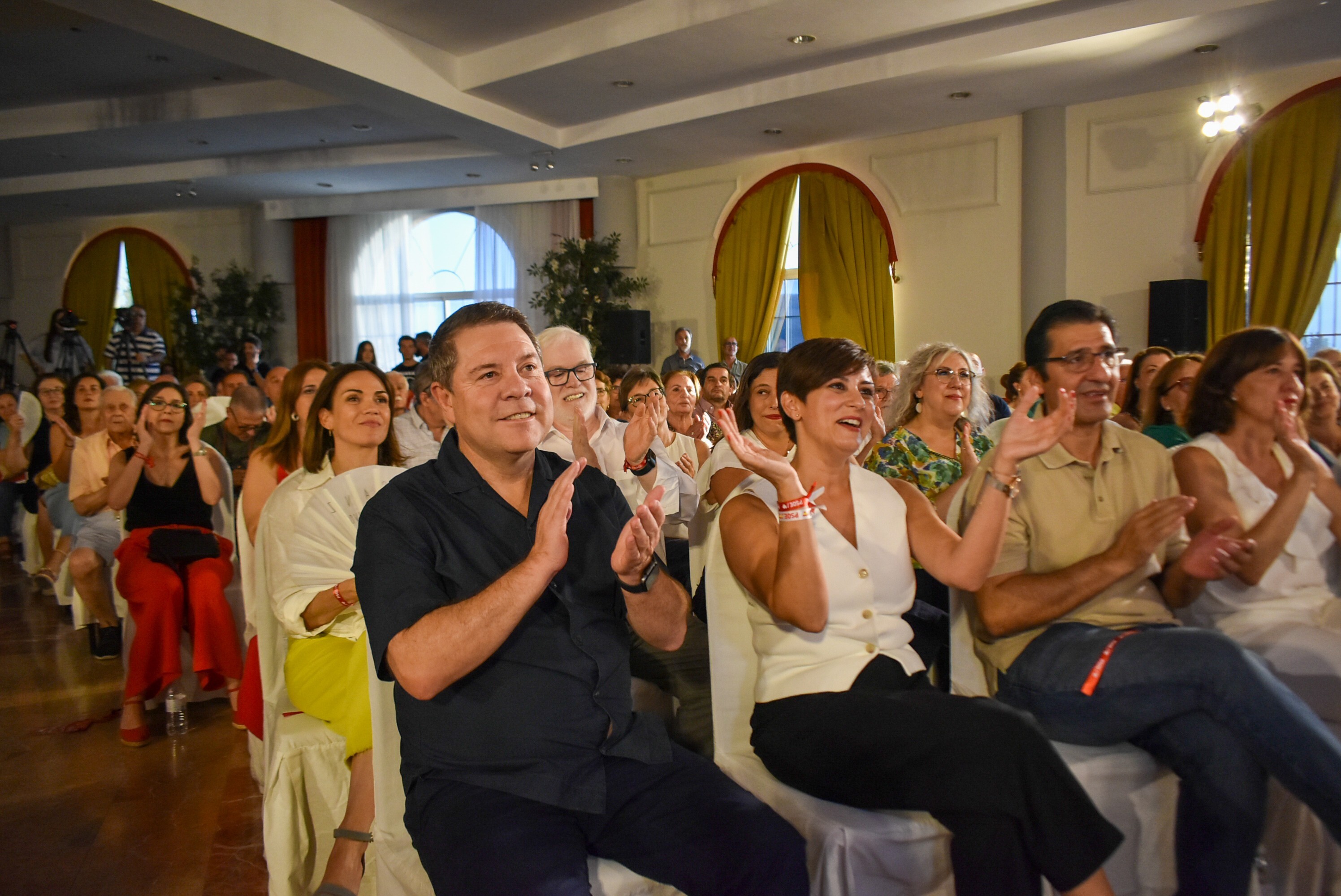 Imagen del acto fin de campana