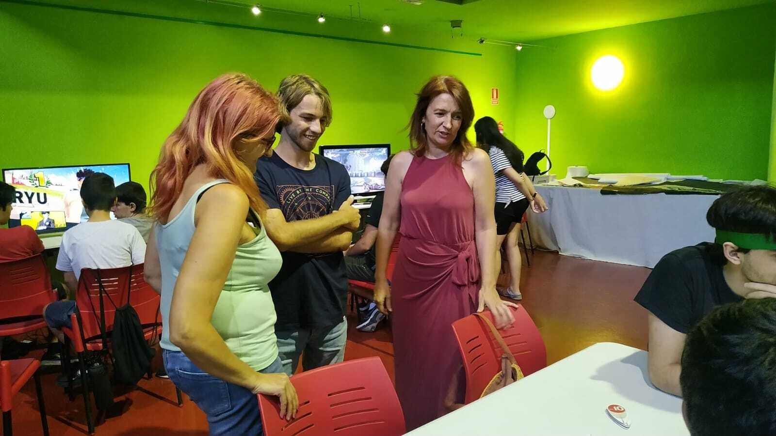 8b55e498-875c-49d7-8467-a762ba2d1259