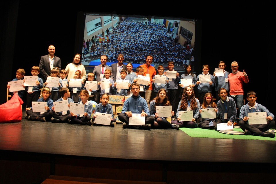 1699029331_foto7_villacanascolegioproyectodesingforchange_gala_03112023_960