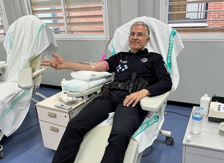 404947604_122150466860013725_7536227748493271854_n