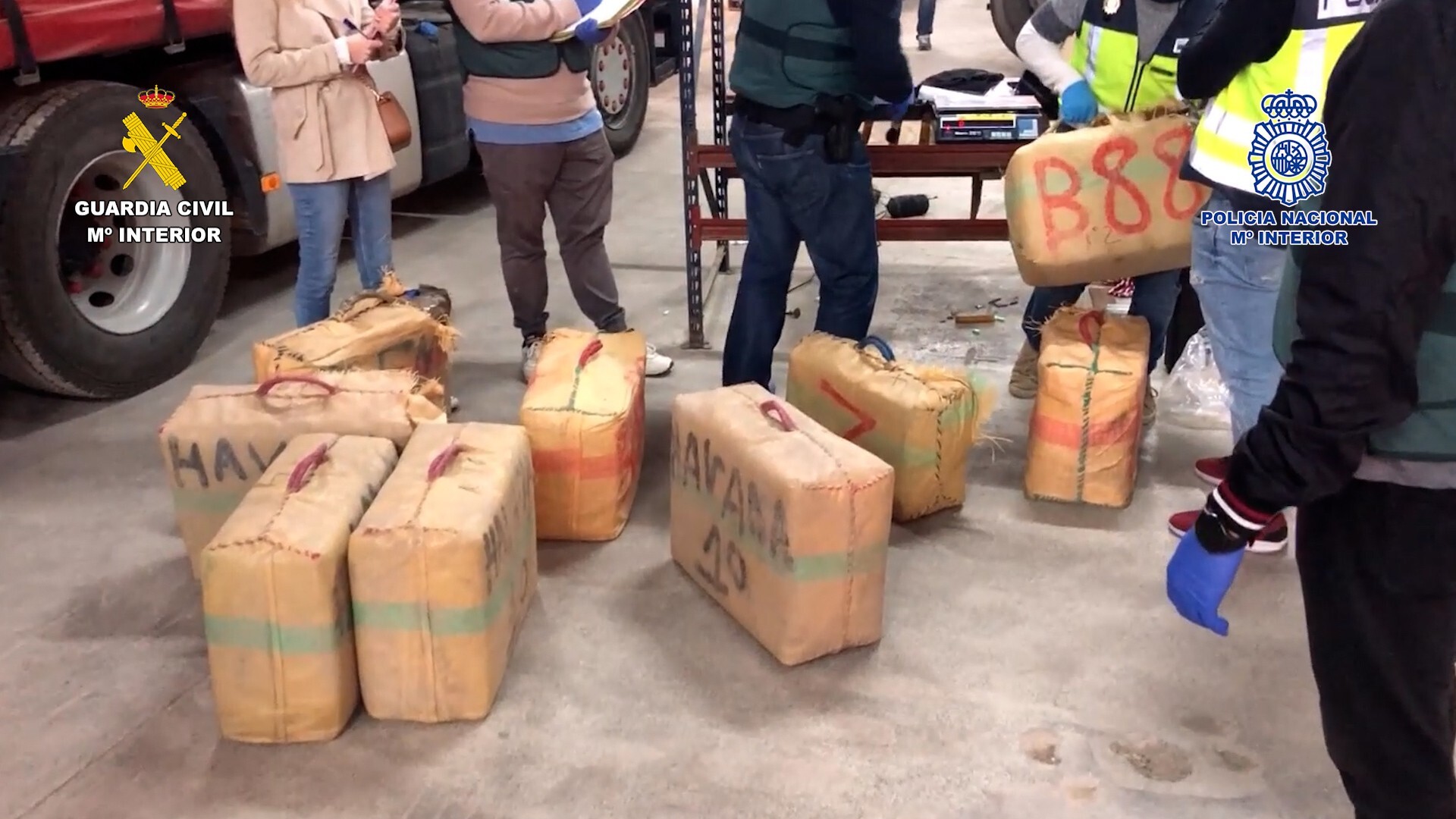 2023-11-29_operacion_golden_navaja_03