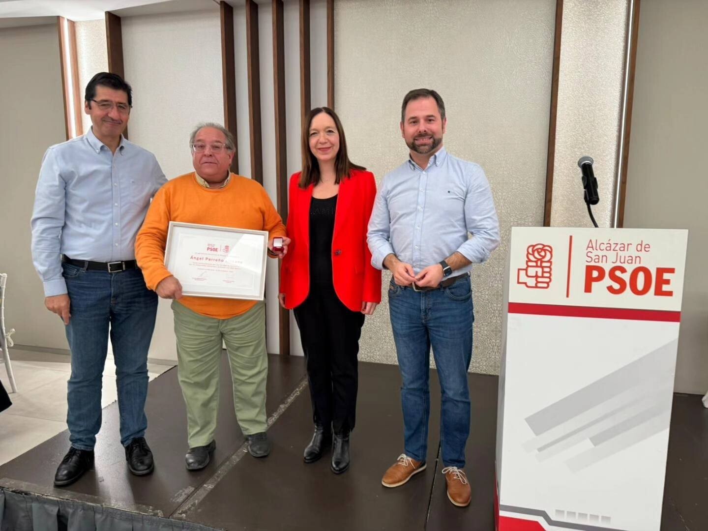 412151782_764842875683715_7233323642880984866_n