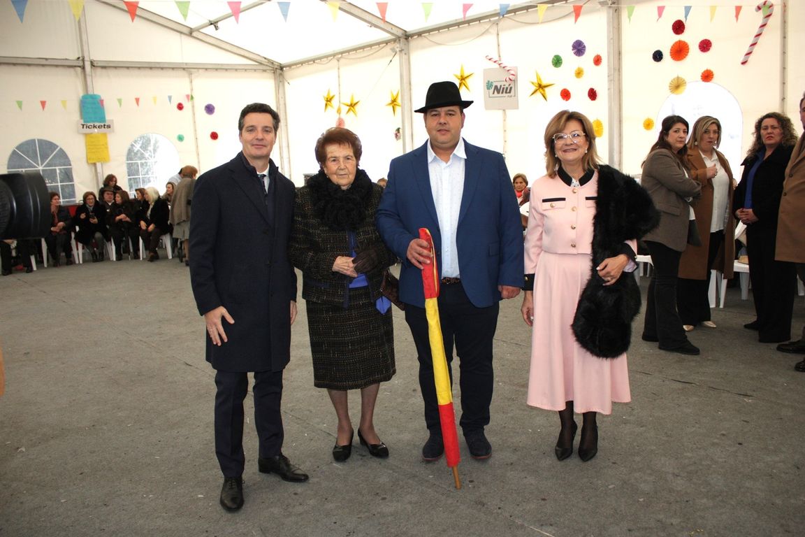 Jota Pujada, alcalde, concejal y capitanes