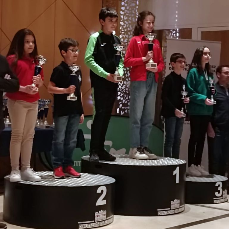 00 JAIME VILA EN EL PODIO