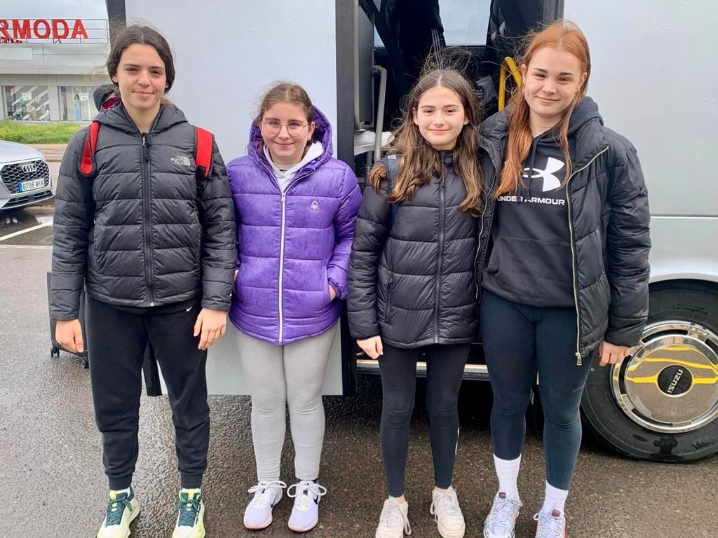 433898746_10219494600154753_3472839965236406425_n