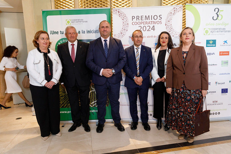 53677686617_d647b84fe8_c