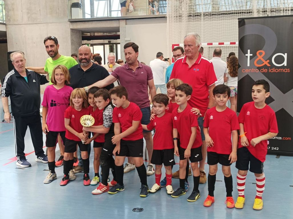 448223448_865553988933260_388872917721953115_n