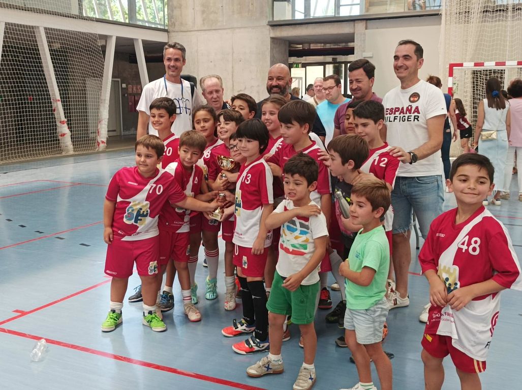 448263671_865554392266553_5353907577982844706_n