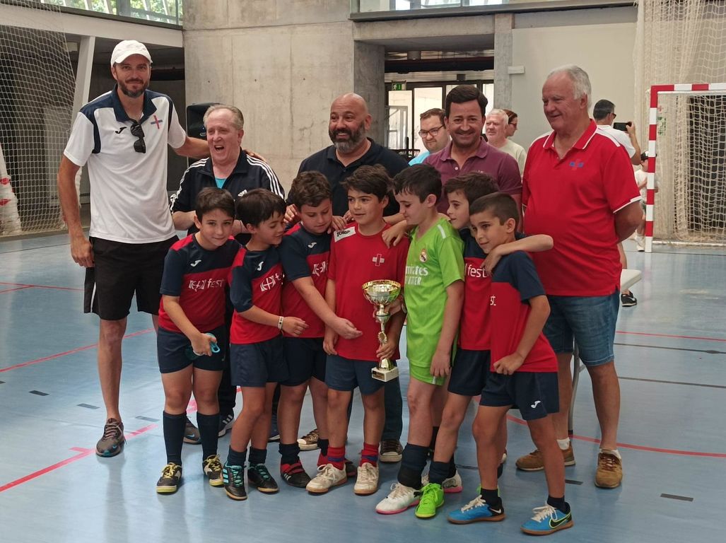 448350435_865554345599891_4163337488007334810_n