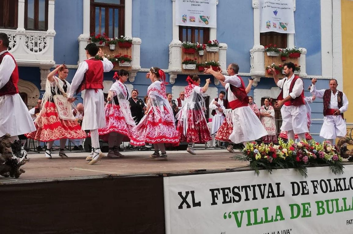 6eaf1bee-7b43-4cde-b617-7d1b9fa32110