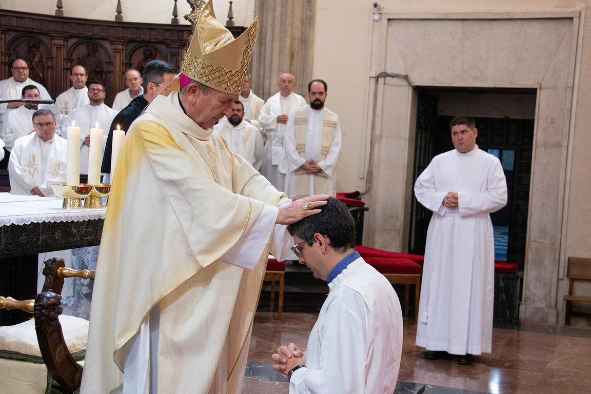 Ordenacion_diaconos (3)