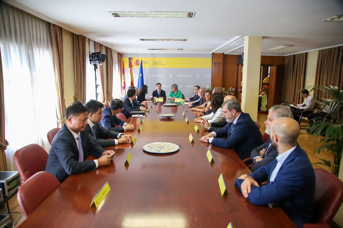 reunion_delegacion_china_2