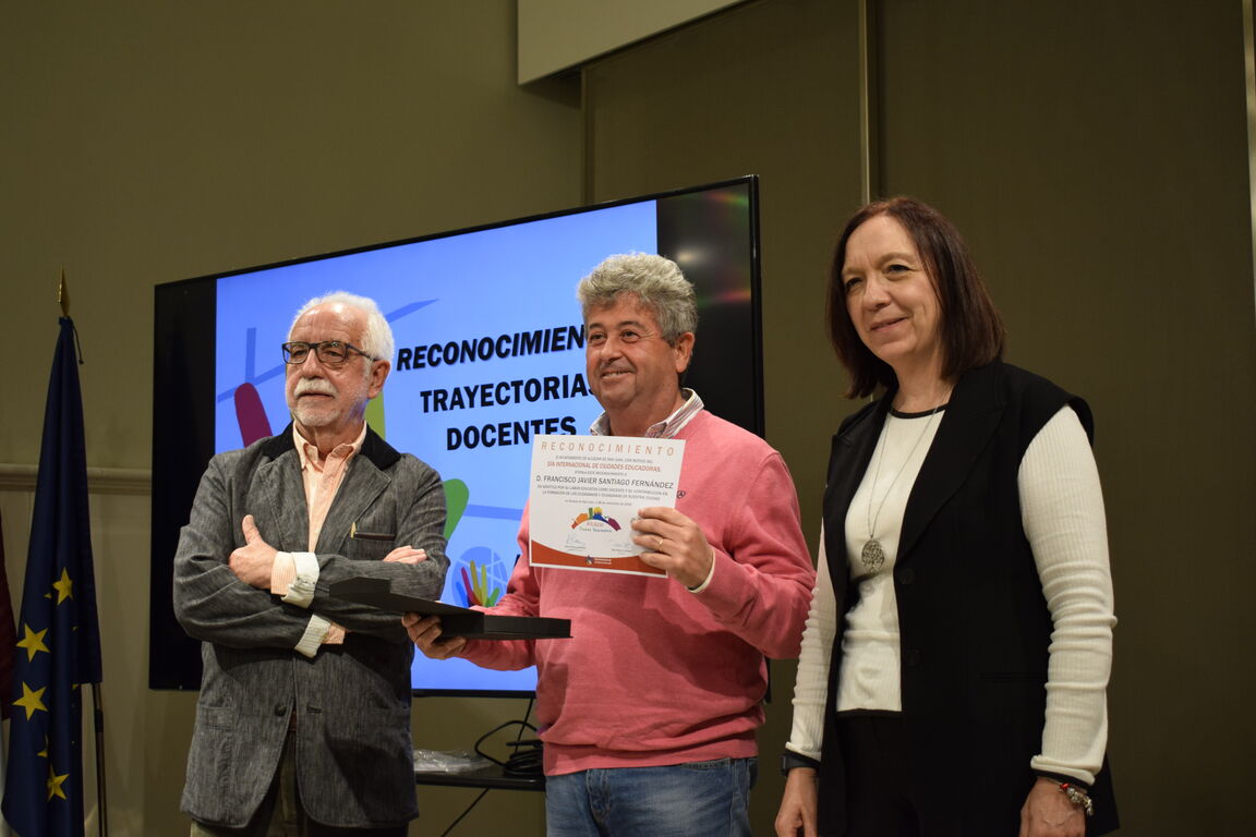 FRANCISCO JAVIER SANTIAGO