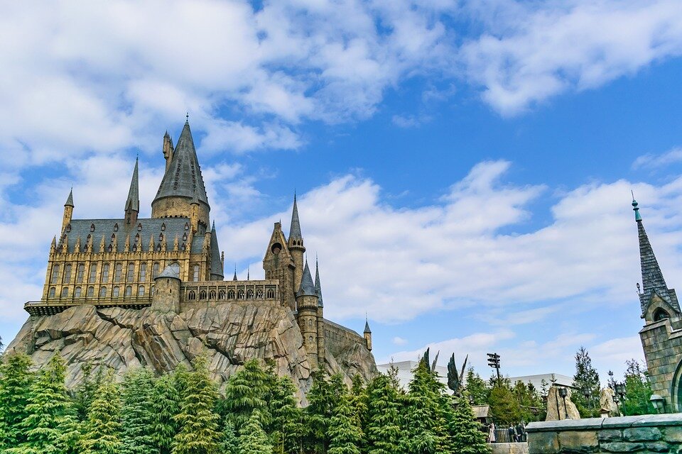 hogwarts-5067655_960_720