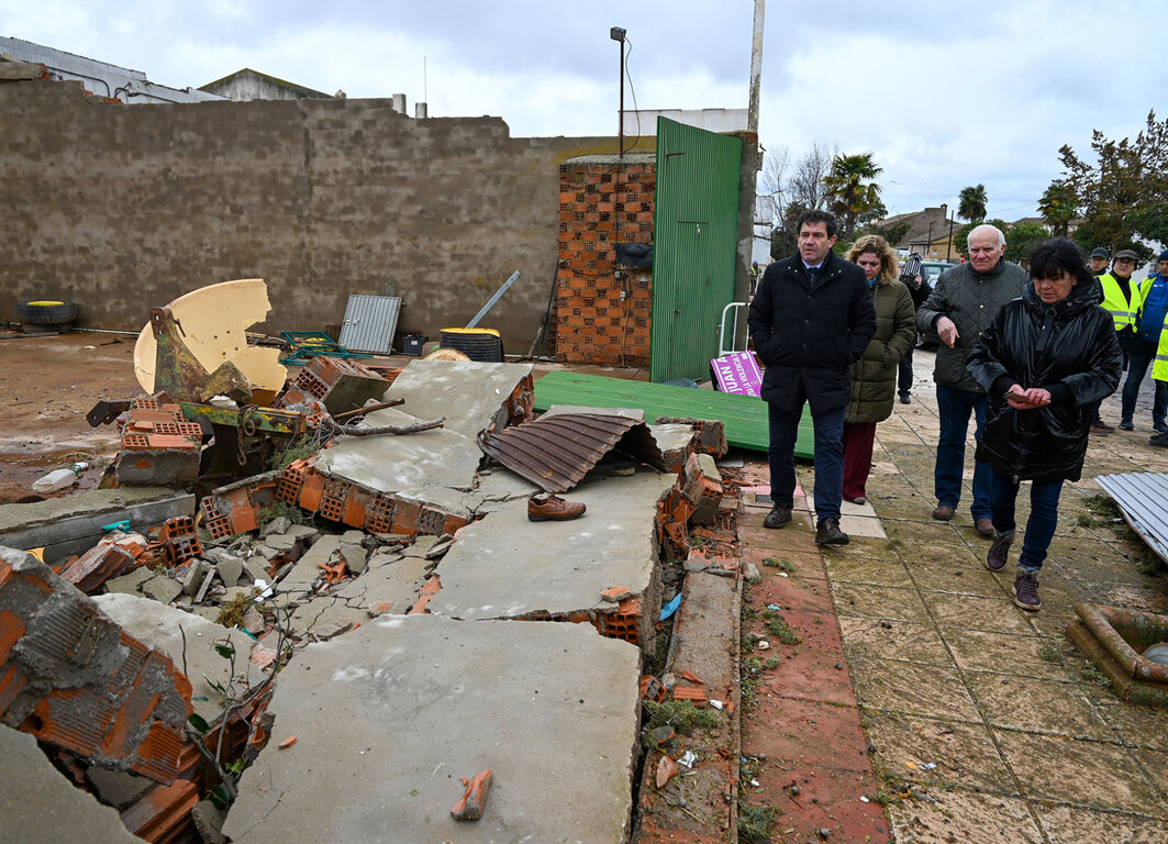 836fe3143651a7ffc7f147ca367059ea_3_XL