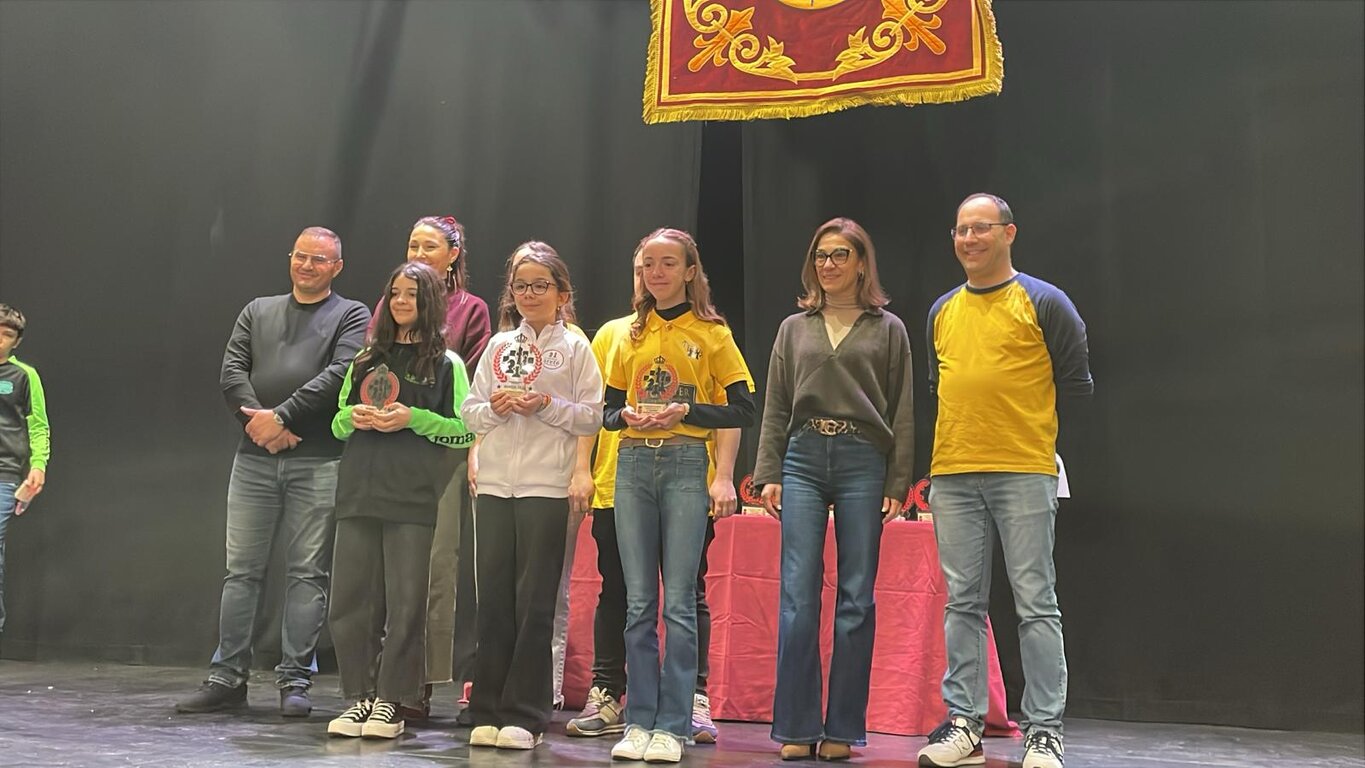 PAULA AVILA PREMIADA