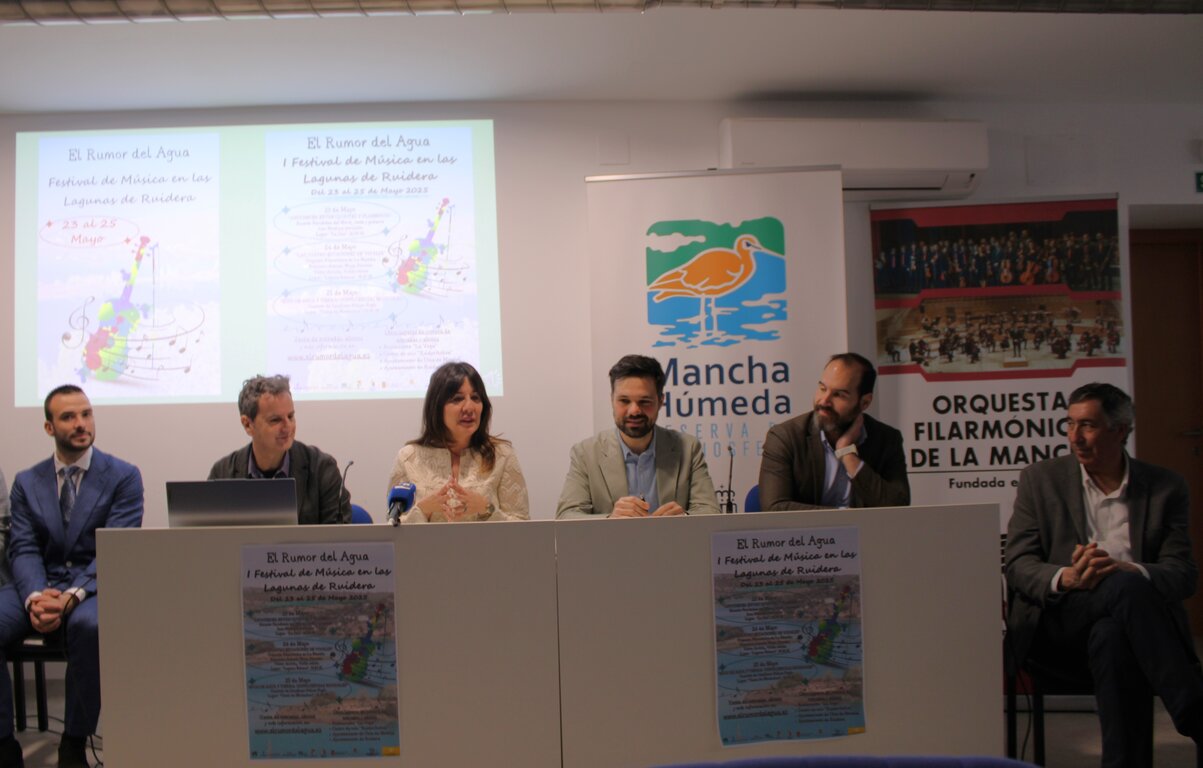 Blanca Fernández en presentación Festival Lagunas de Ruidera 2