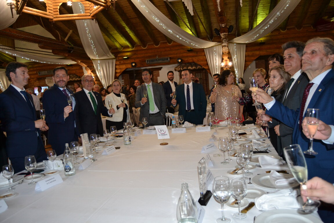 brindis mesa presidencial