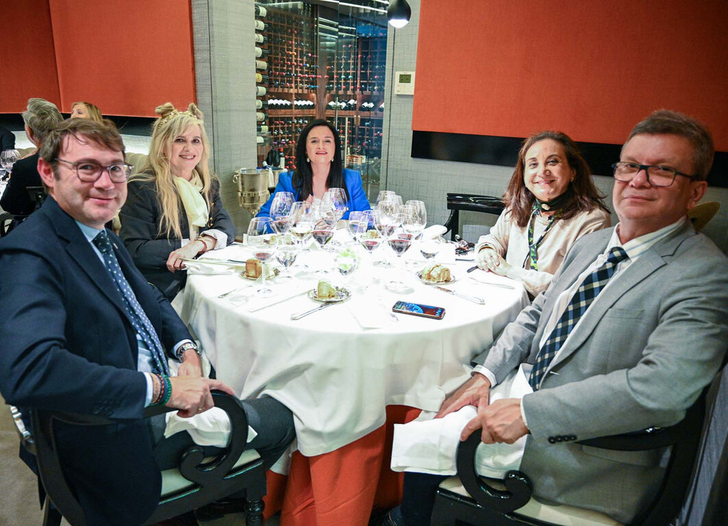 dd9b187a3aabb5ebc92c30fdc98a4314_15_XL