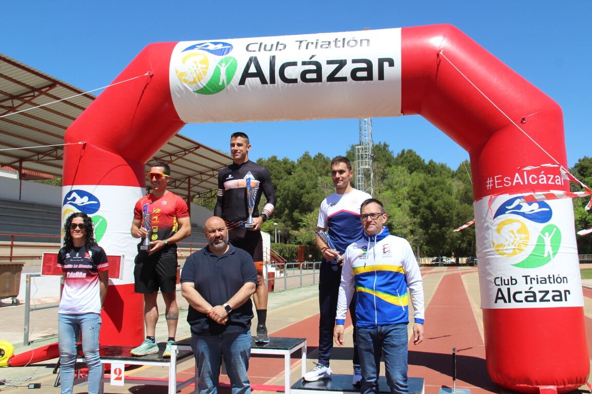 493248008_1093879942767329_8167390950496265953_n