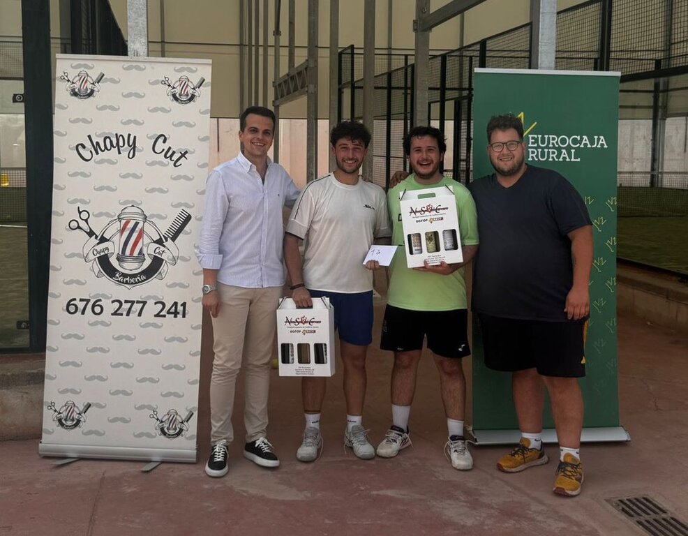 GANADORES 2A CATEGORIA TORNEO PADEL