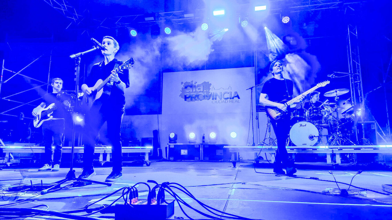 4be89b2817d259a077820bd130b4fa62_5_XL