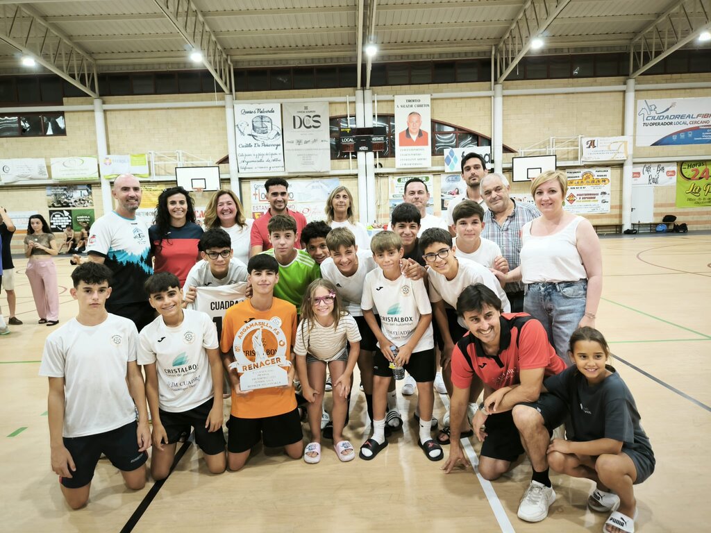 519609966_1926638791428236_447936000429118479_n