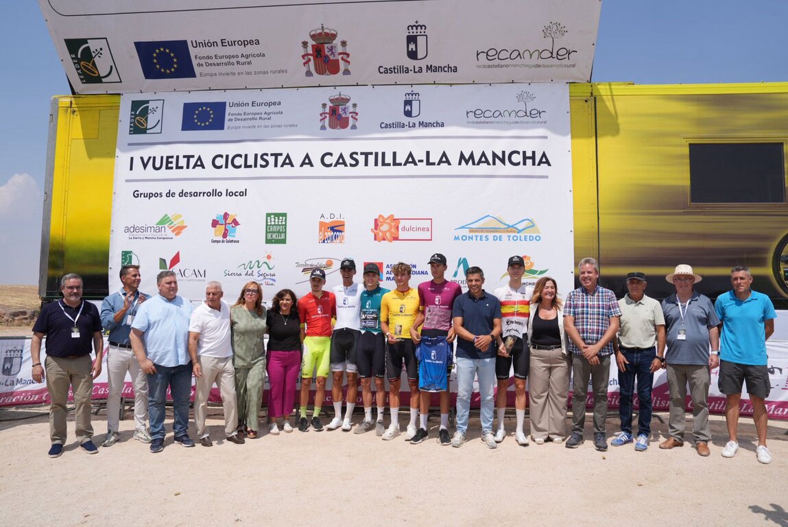 Podium Vuelta CLM etapa 3
