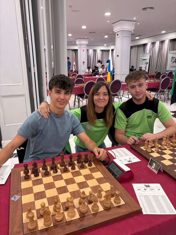 1 ALONSO, ANA Y ANGEL