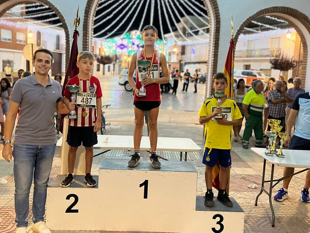 CARRERAS INFANTILES LOS CHARCONES MIGUEL ESTEBAN 1