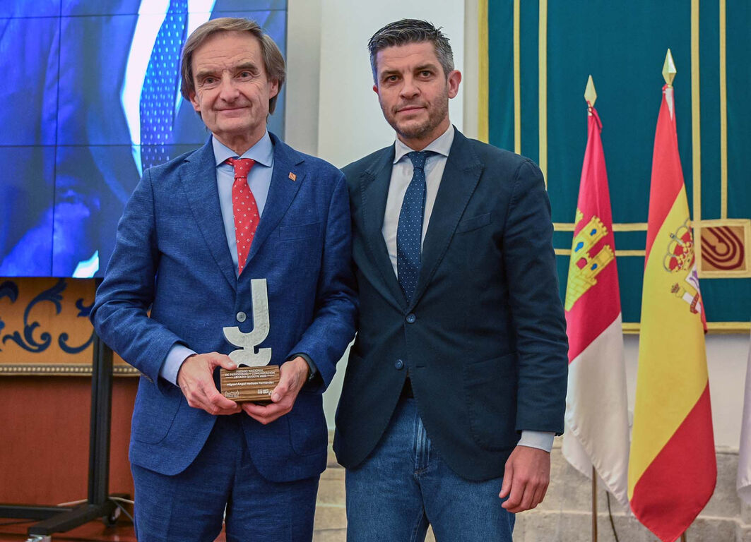 6ee02b14a3c53cc476fcf7c4ed73b5d0_9_XL