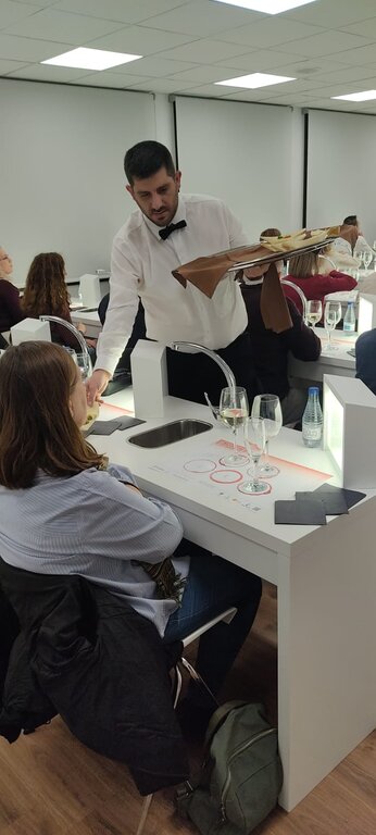 WhatsApp Image 2025-12-15 at 13.04.42