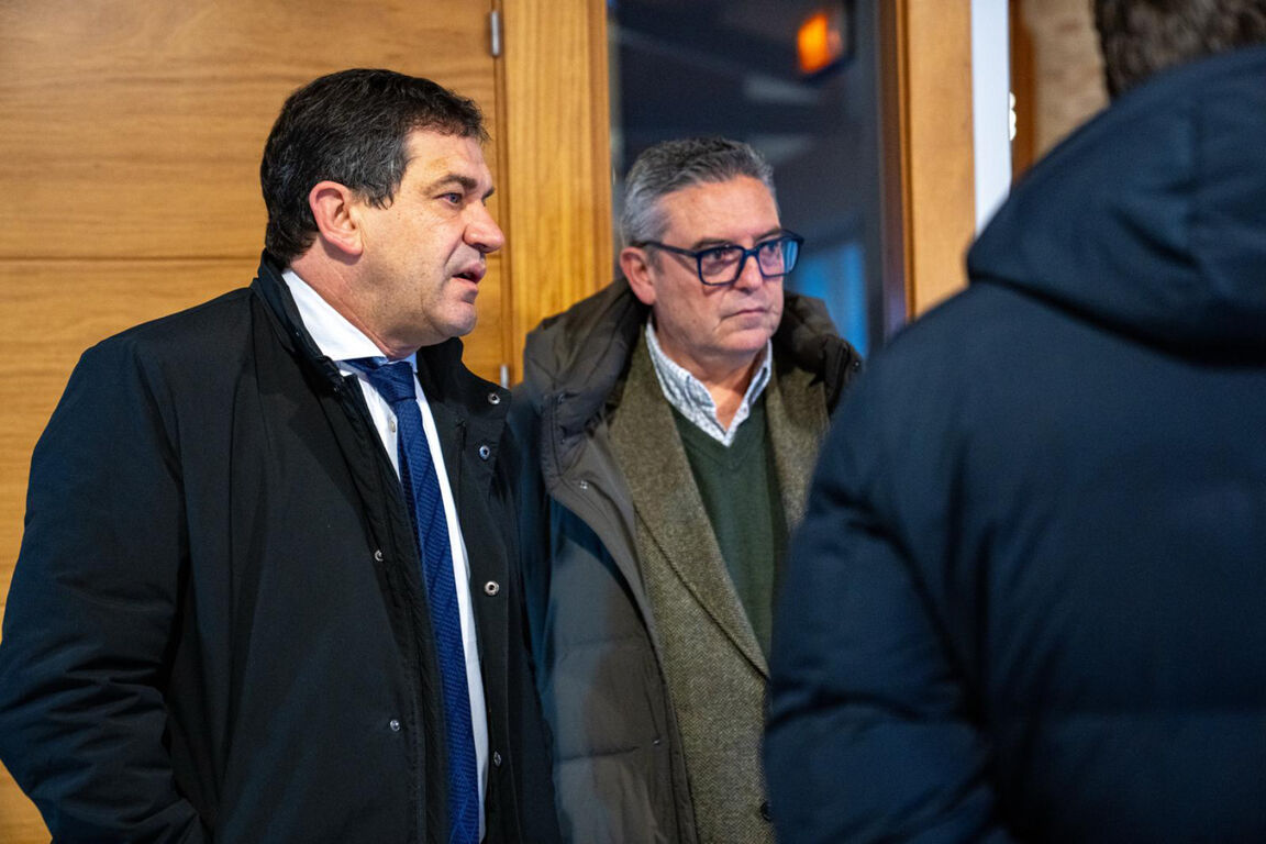 ef2f9173ff3f3c9ffe42211474f8d8b5_4_XL