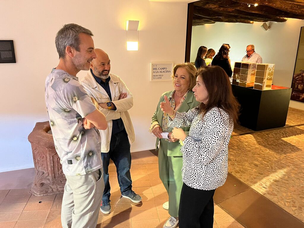 WhatsApp Image 2026-04-15 at 09.47.50 (2)